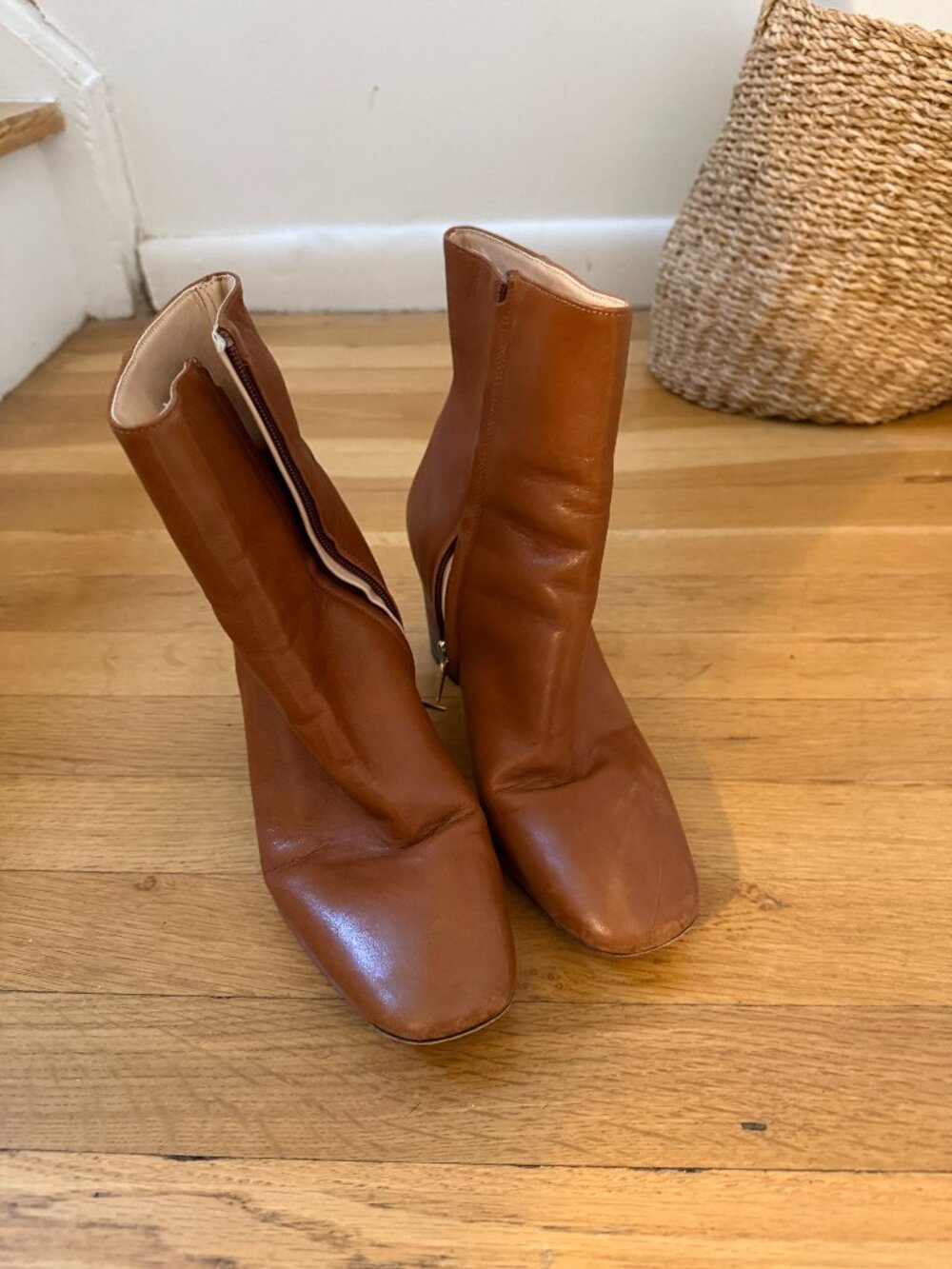 Club Monaco Cognac Leather Ankle Boots Block Heel Size 8